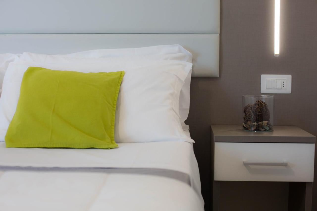 Gfh - Hotel Sole Resort & Spa Marotta Ngoại thất bức ảnh